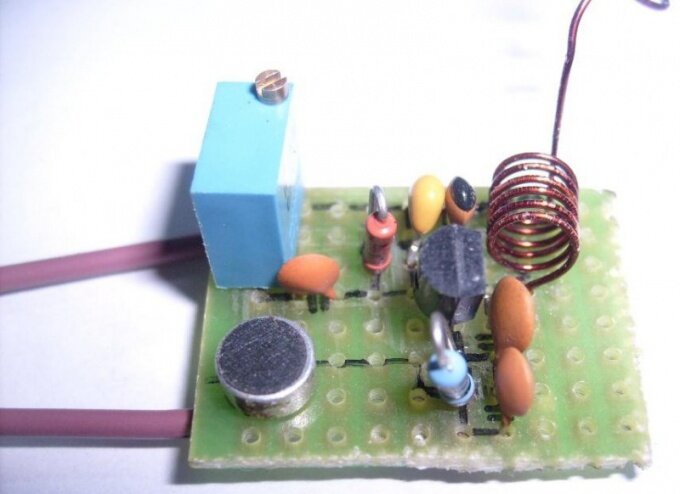 Простой FM-жучок Своими руками для прослушки. | МЕГАВОЛЬТ | Дзен