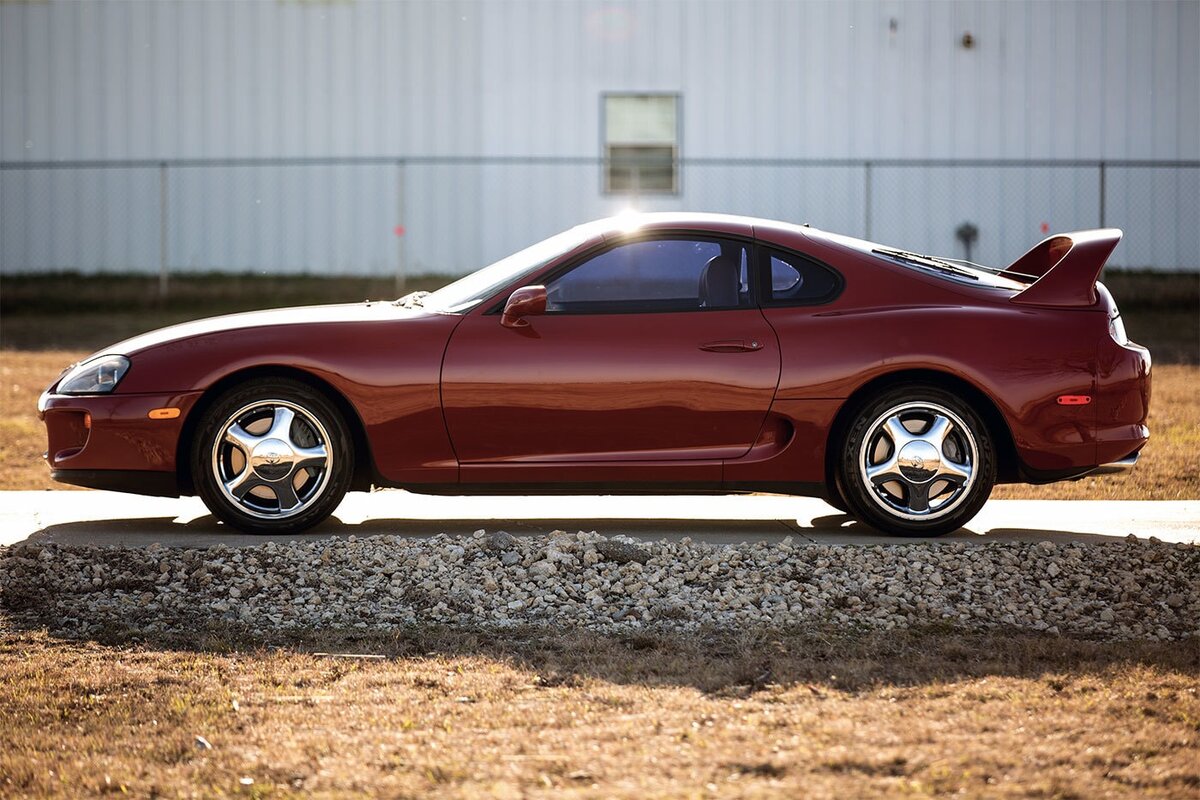 Toyota Supra 2000