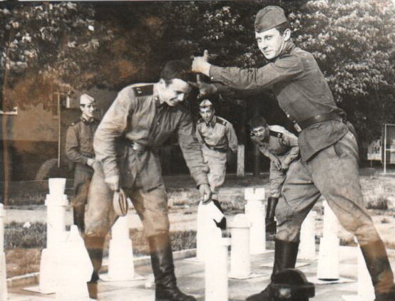 Добил матом...