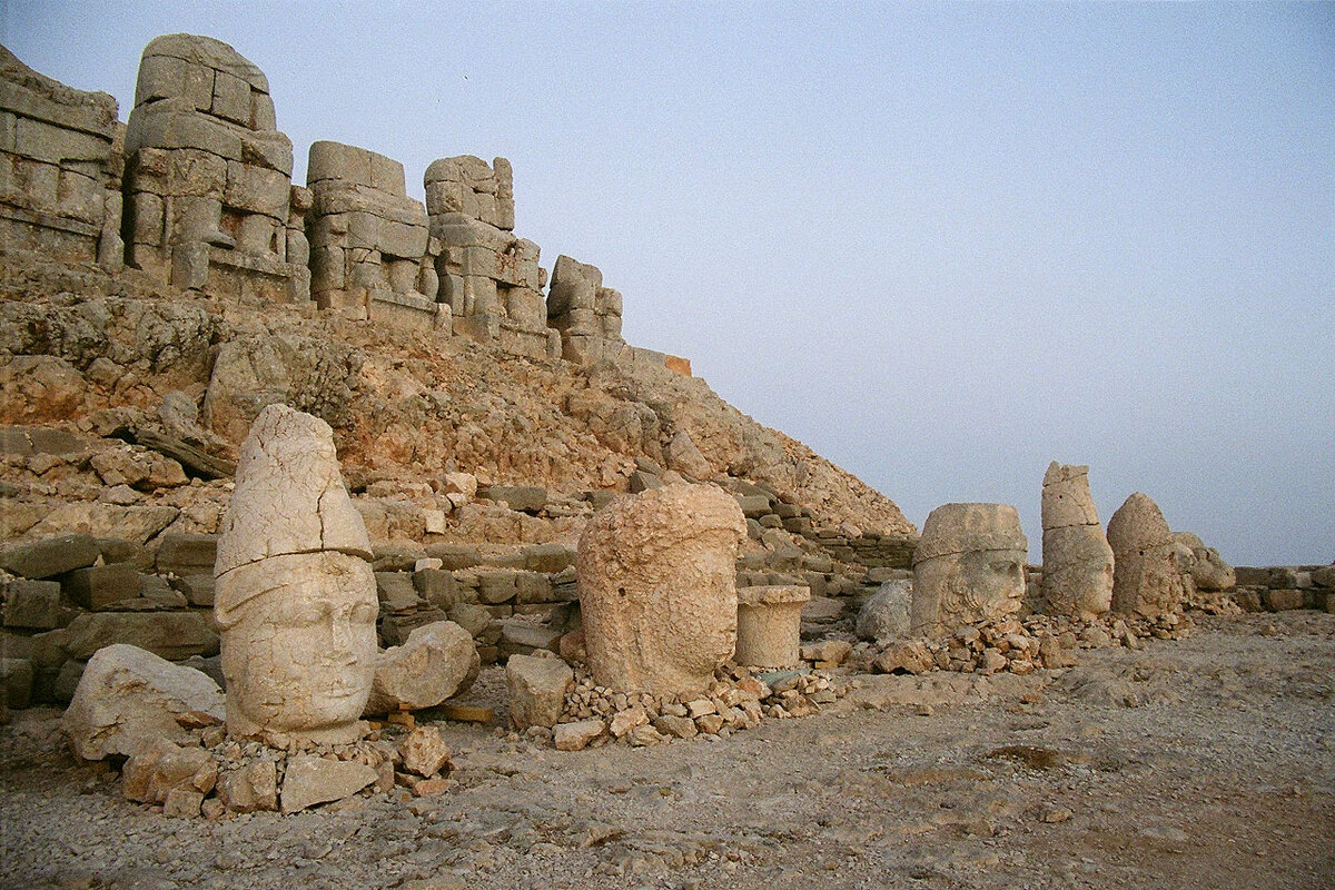 Турция, гора Немрут (Nemrut dağı), 2003 г. Фото автора