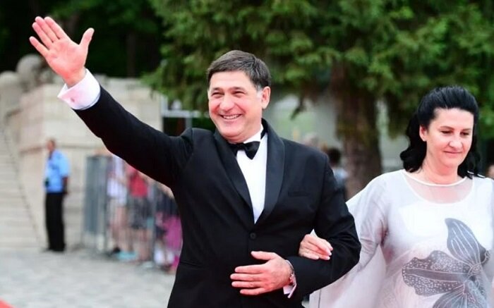 Сергей Пускепалис с женой Еленой счастлив 30 лет