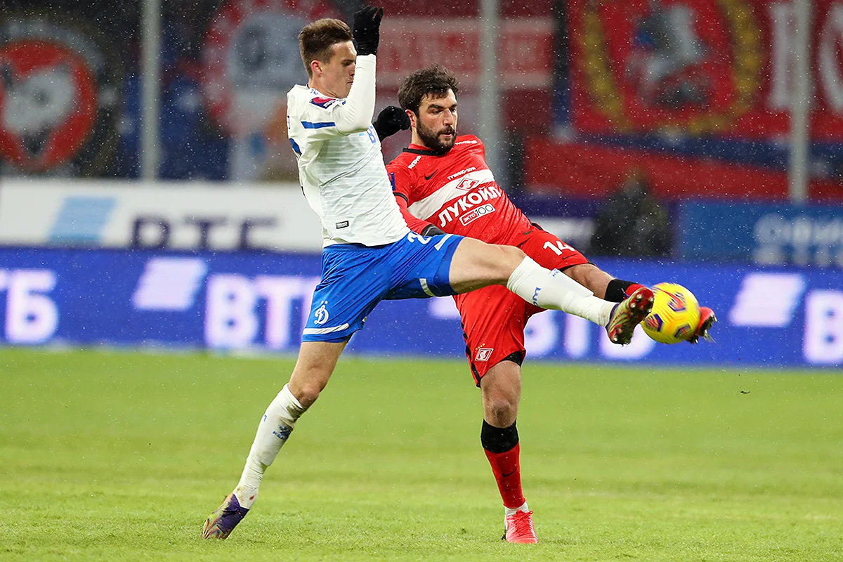 быстров 2022. спартак кубок россии 2022. спартак динамо 2 2 2021. зенит локомотив кубок россии. футбол матч.