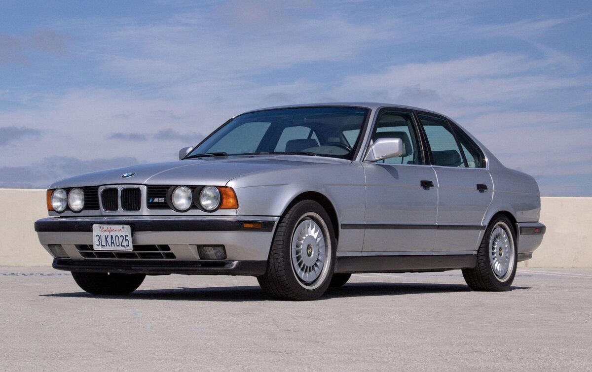 BMW M5 1991