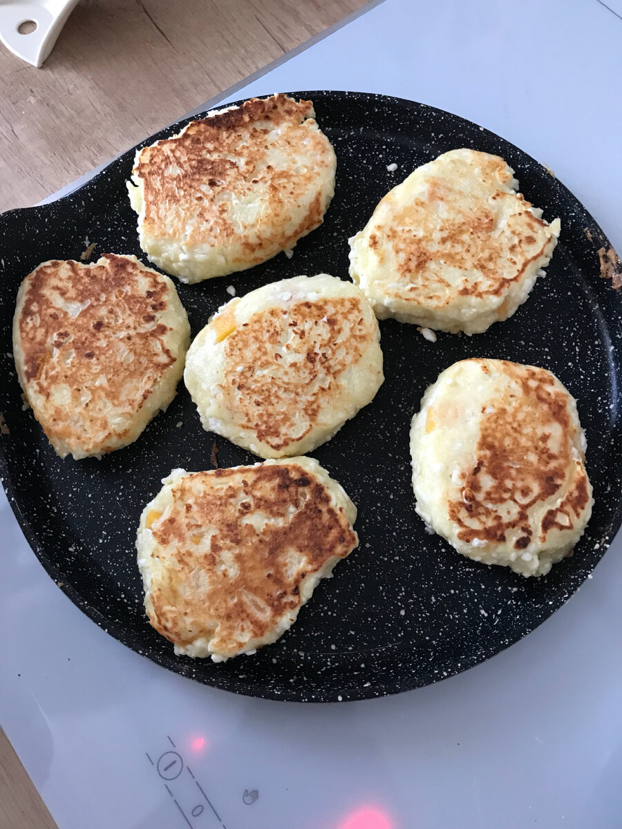 Что я добавляю в сырники, чтобы они стали еще вкуснее | Вадим Три Полоски |  Дзен