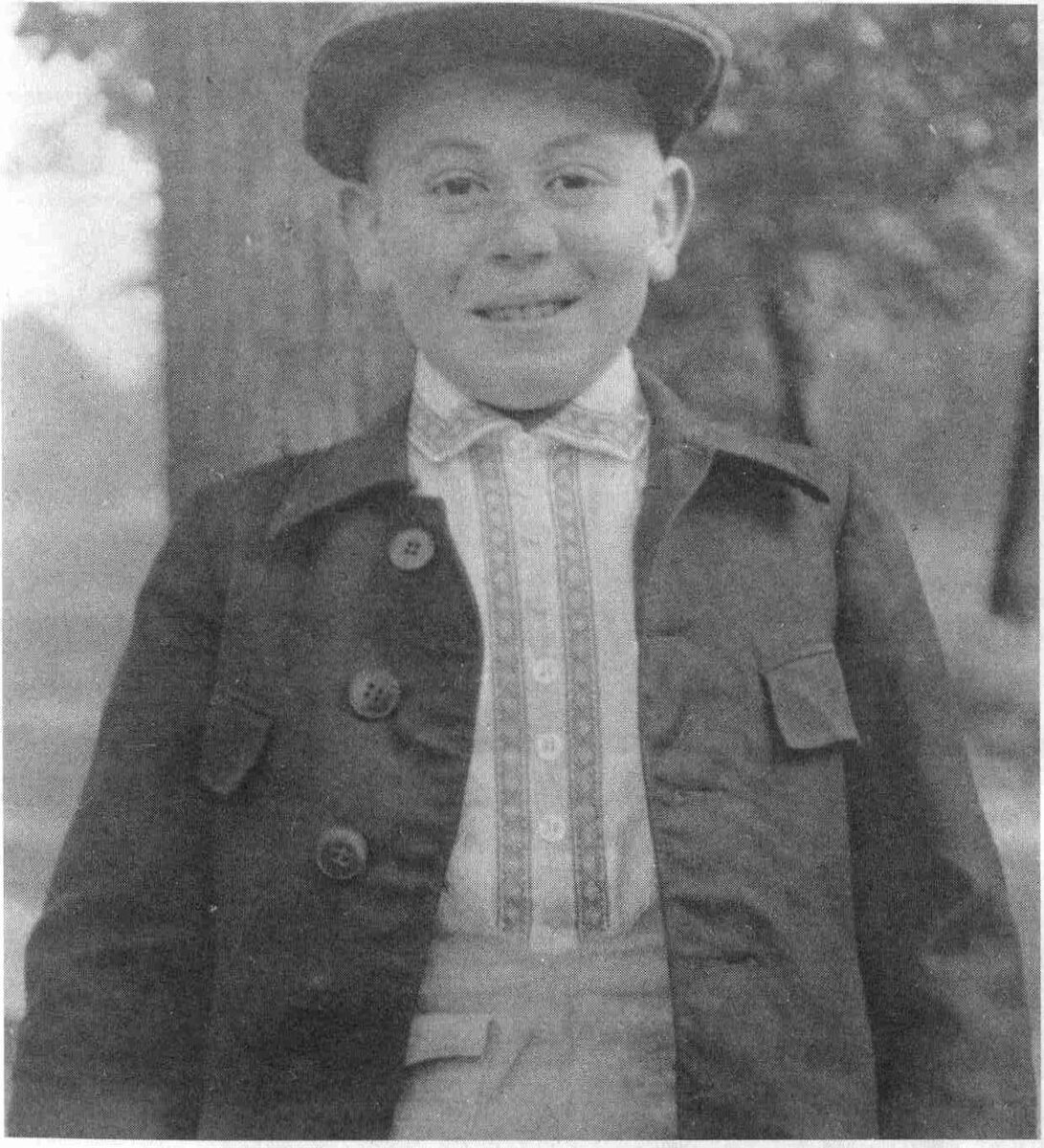 В.Сталин в школьные годы