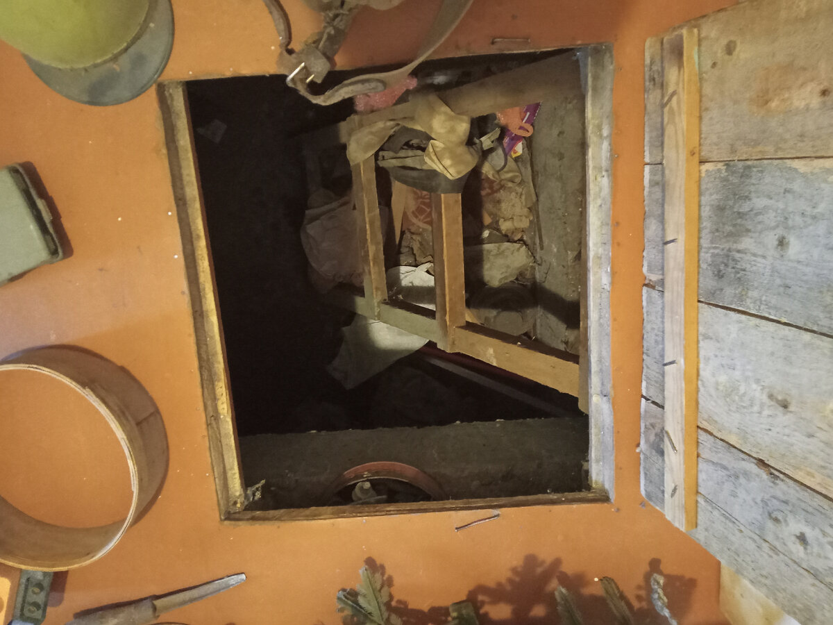 Очень старая советская квартира