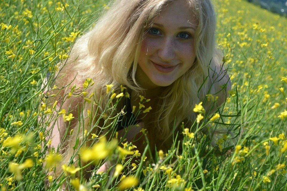     Родные раскрыли правду про украинскую беженку, которая увела приютившего ее британца из семьи  соцсети