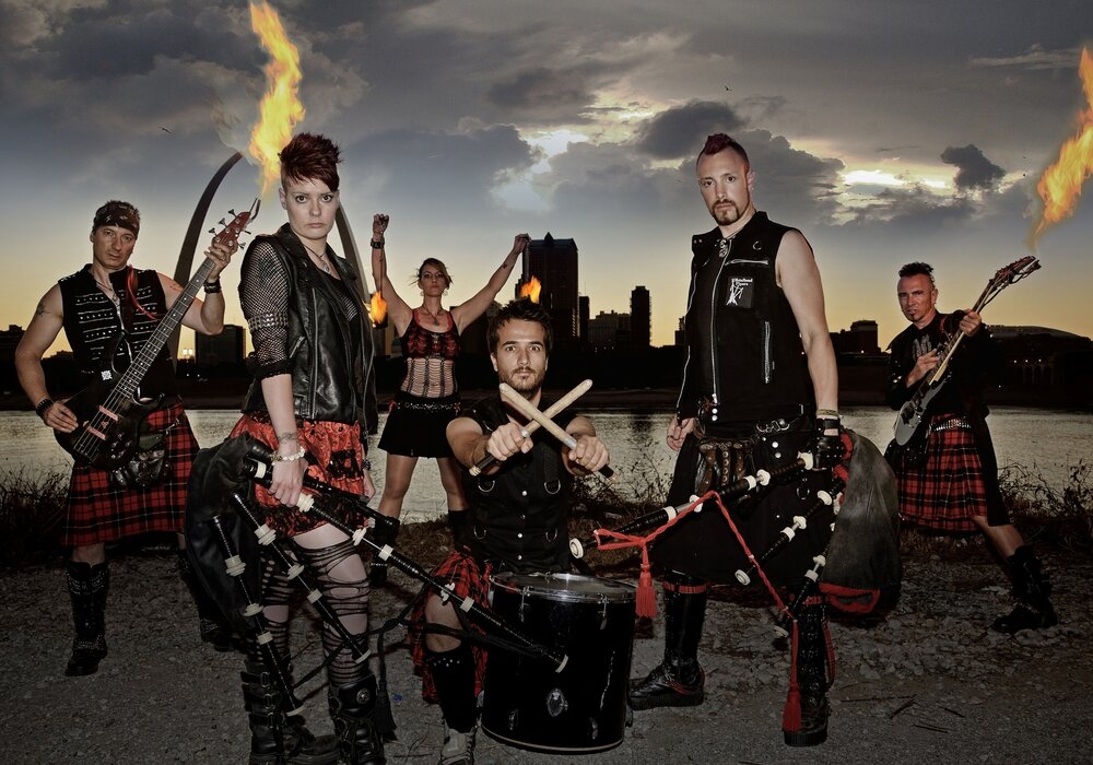 Группа немецкая металлисты волынки. Кельтский рок фолк. Фолк рок. Кельтский рок. Тинтал группа.