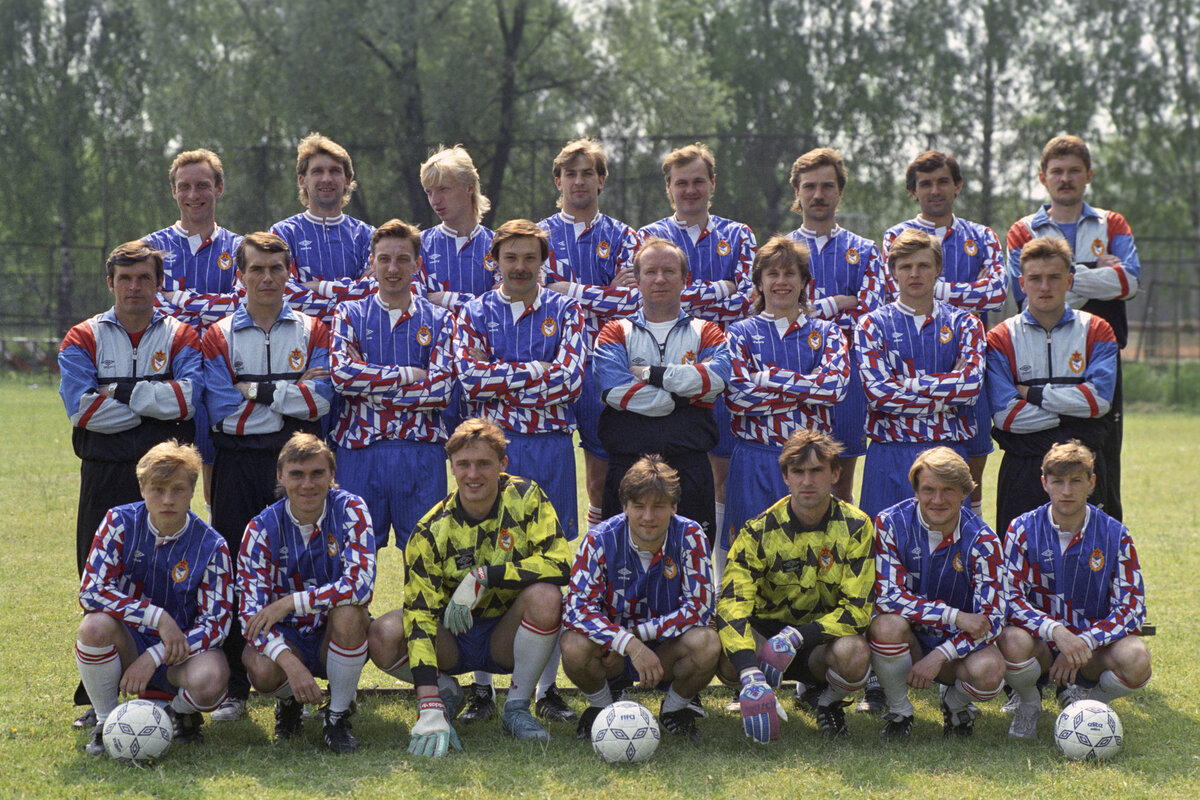 Футбол г москвы. ЦСКА чемпион 1991. ЦСКА чемпион СССР 1991. ФК ЦСКА 1991. ЦСКА последний чемпион СССР по футболу 1991.