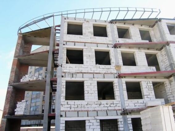 Так строят из газоблоков многоэтажные дома