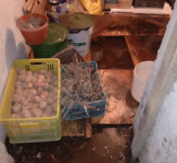     В Иванове в первый день отопительного сезона случился прорыв на теплотрассе