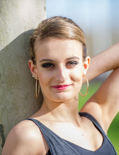 Габриэла Пападакис