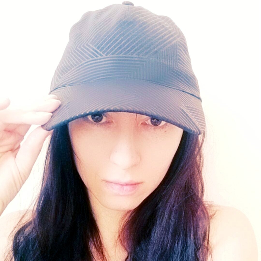 Любите подглядывать за чужой жизнью ?