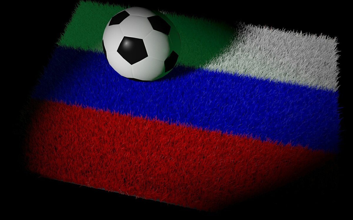 Футбольное поле в цветах Российского флага