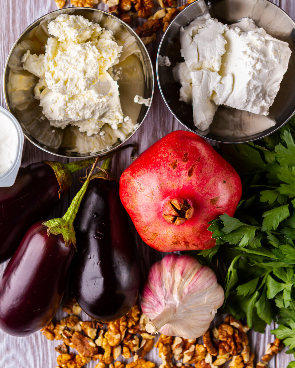 Фаворит среди закусок. Баклажаны с орехами