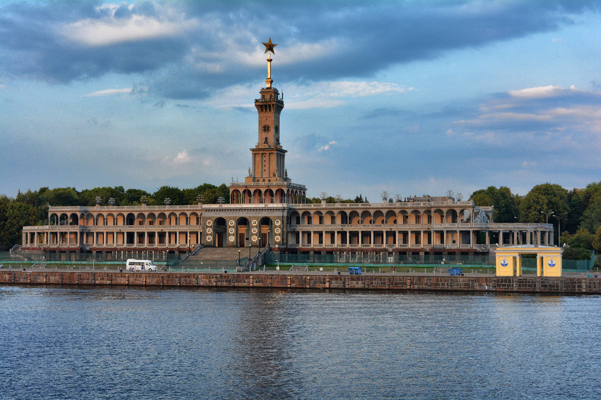 Северный речной вокзал. Москва.