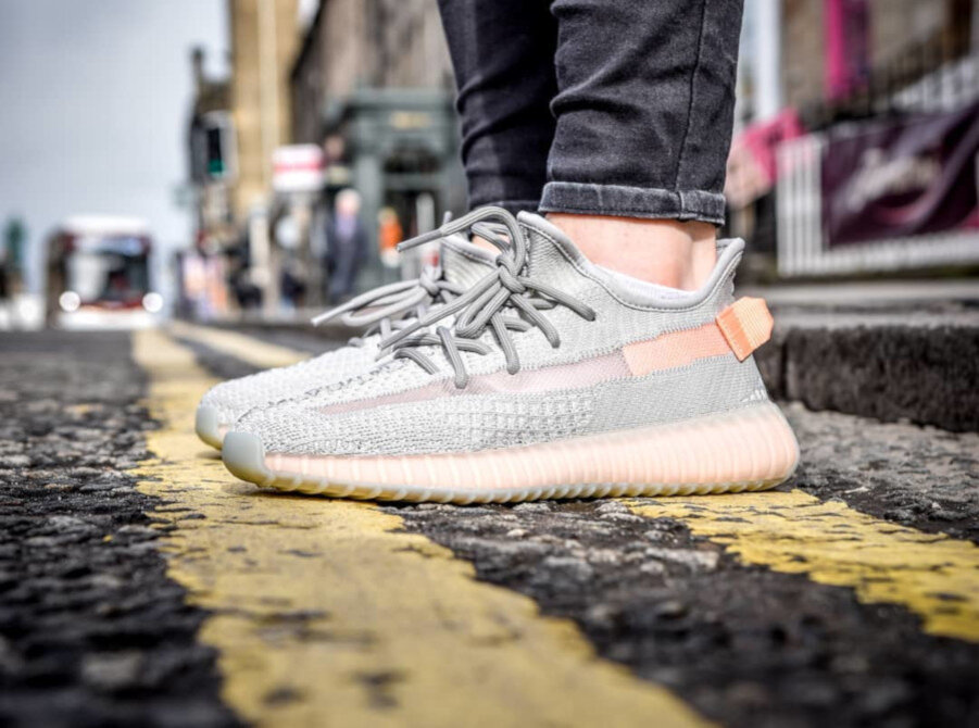 Adidas Yeezy 350 V2