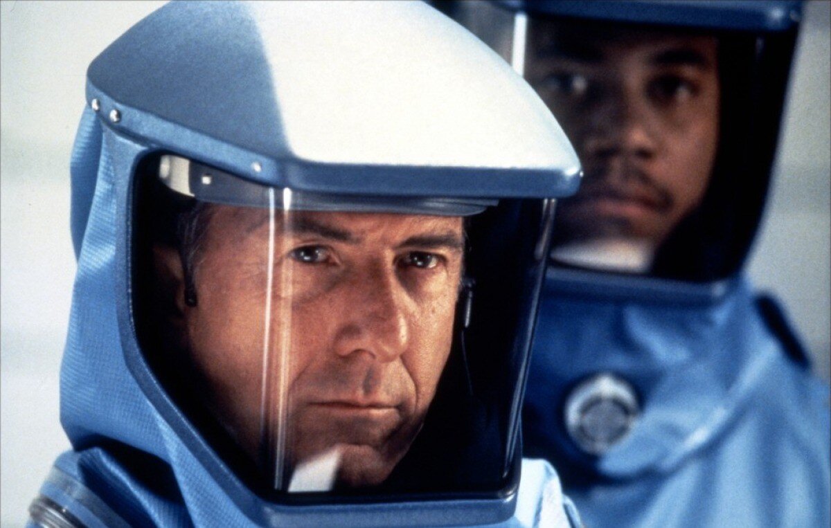 Кадры из фильма. Источник: https://www.kinopoisk.ru/