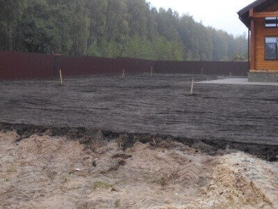 На фото: Отсыпка низкого участка