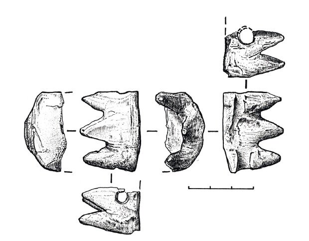 Фрагментированный псалий c поселения Бабич-1 (фонды Национального музея Республики Башкортостан)