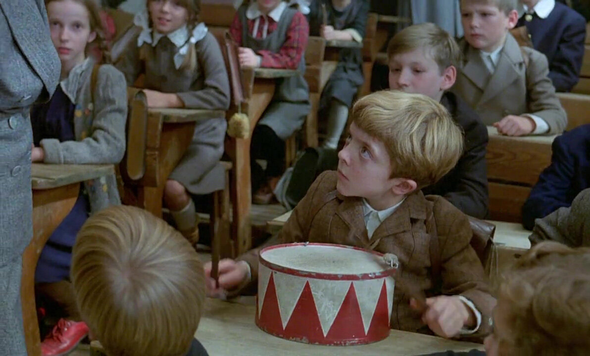 Кадр из фильма "Жестяной барабан"