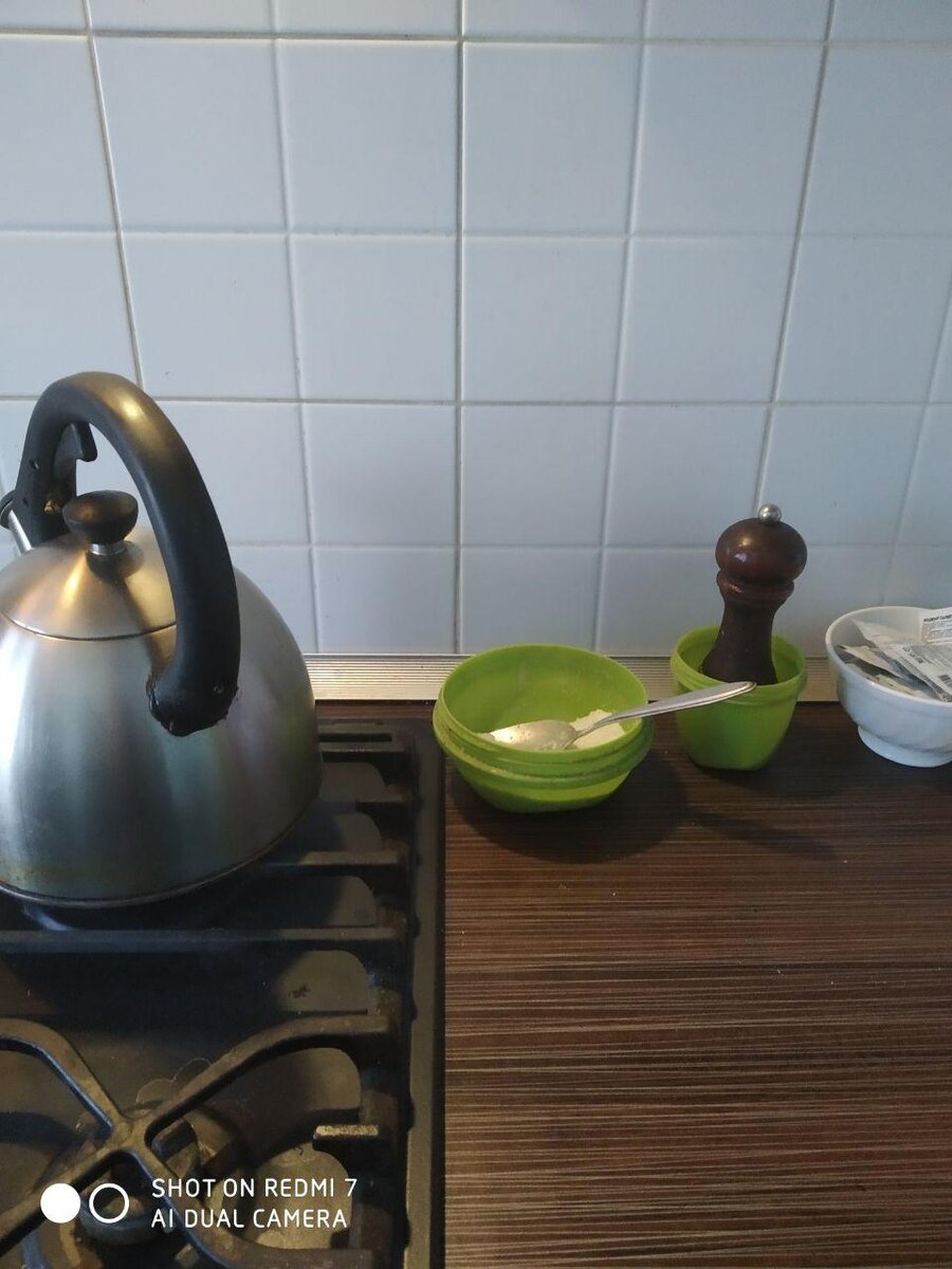 Соль и перец должны быть всегда под рукой.