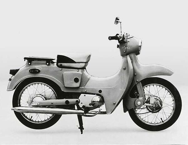 На фото: Meihazu 60 — велосипед с подвесным двигателем