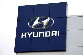 Россия попала в список стран, где Hyundai Motor продлила заводскую гарантию на автомобили на фоне пандемии COVID-19. Таким образом компания выражает поддержку своим клиентам в трудный для всего мира период