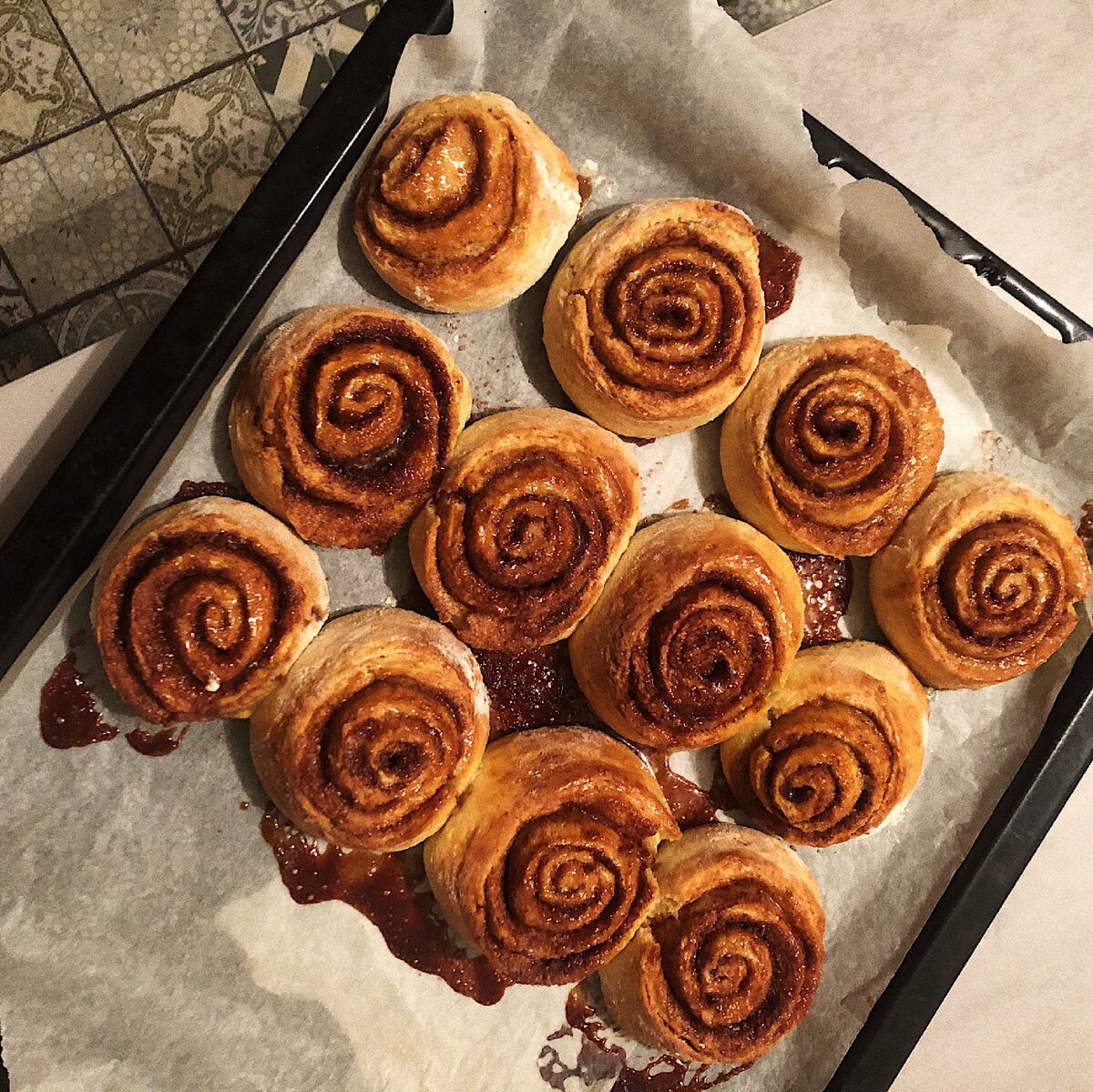 Cinnabon выпечка