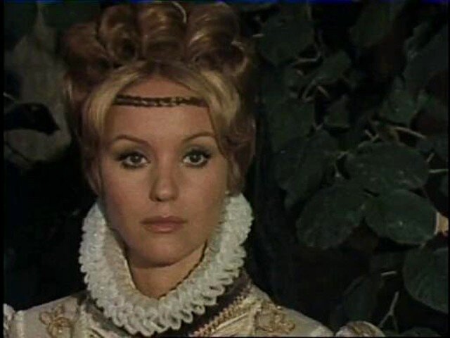 Ирина безрукова графиня де монсоро. Королева марго фильм 1994. Королева марго графиня де. Королева марго графиня де. Королева марго трилогия дюма.
