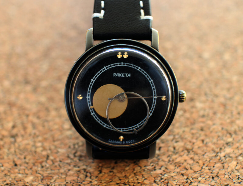 Часы Ракета Коперник, фотография взята с сайта https://nowadays.name/review-for-mechanical-watch-raketa-copernicus/