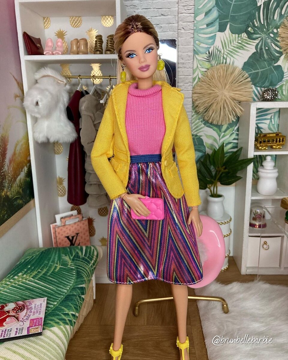 Автор brunbellebarbie