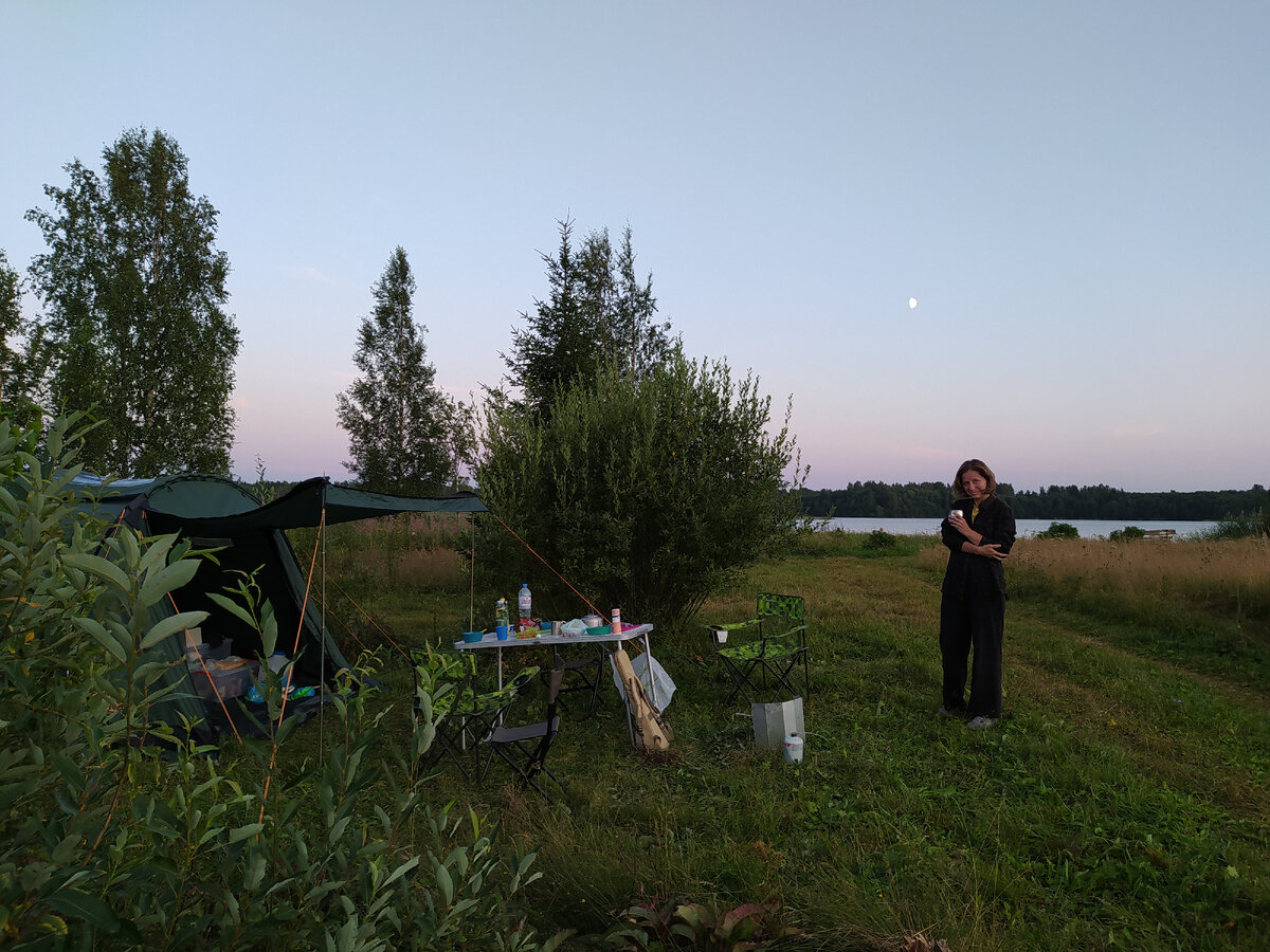 Кемпинг "Берег" на оз.Уклейное, Новгородская обл., рядом с г.Валдай