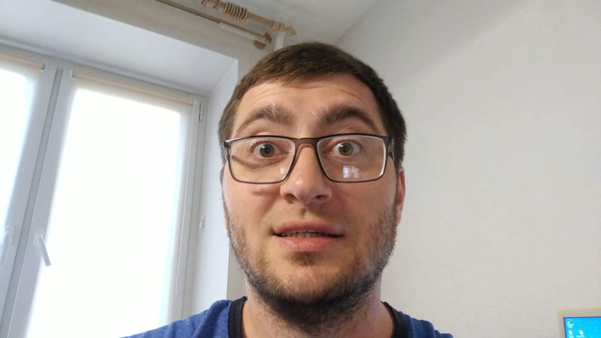 4 смешных коротких анекдота про русских.