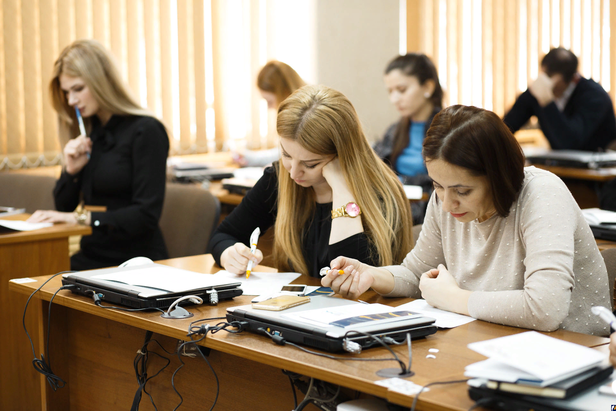 Педагог профессионального образования. Повышение квалификации. Повышениеквалифмкации. Профессиональная подготовка. Повышение квалификации педагогов.