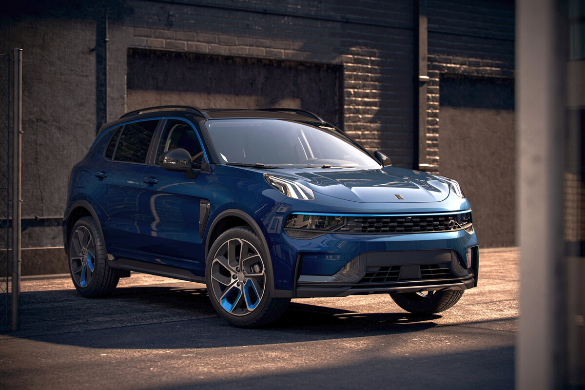 Lynk & Co 01: нет, это не Порше Макан, не путайте!