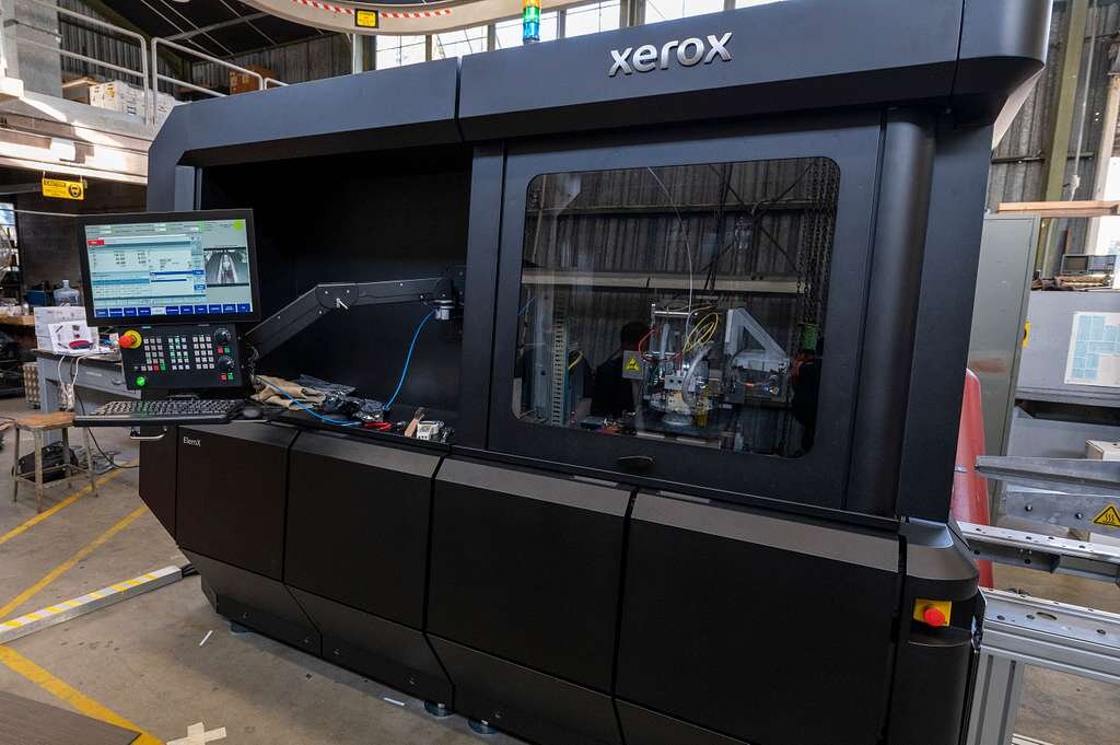 © public domain (Xerox ElemX 3D Liquid Metal Printer Installation)
