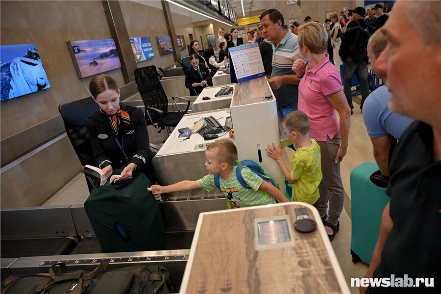 Всем не терпится поскорее пройти процедуру