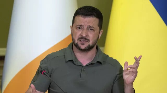 Президент Украины Владимир Зеленский - РИА Новости, 1920, 17.09.2023 © AP Photo / Clodagh Kilcoyne
Президент Украины Владимир Зеленский. Архивное фото