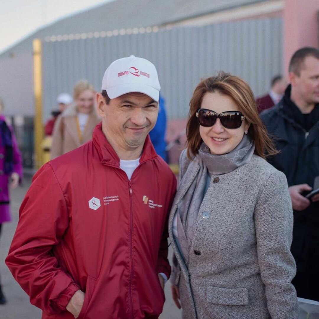 Добропоезд Ирины Слуцкой/instagram.com/slutskayaofficial/