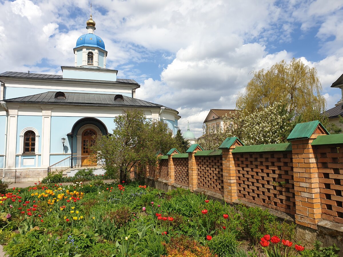 оптина пустынь шамордино козельск. казанская амвросиевская женская пустынь шамордино. козельск шамордино монастырь. монастыри рядом с оптиной пустынью. храм в шамордино калужской области.