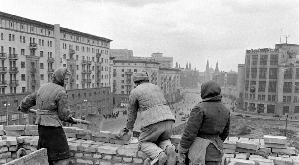 Послевоенная Москва