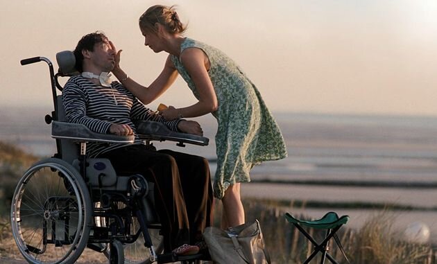 Кадр из фильма "Скафандр и бабочка"