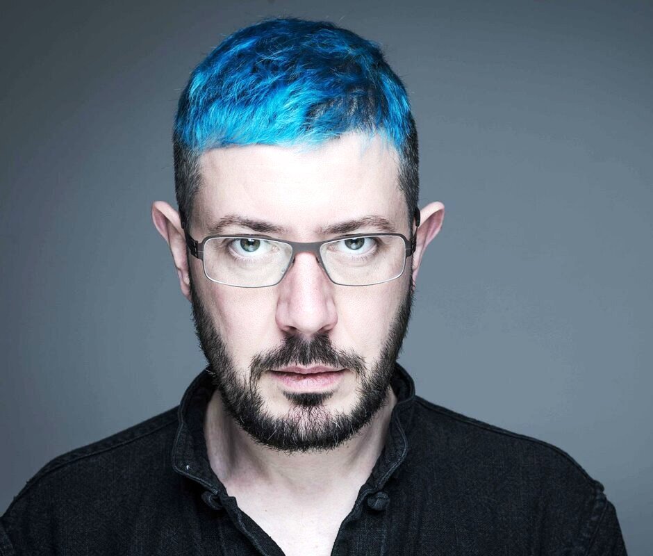  Артемия Лебедева  уже зовут Татьянычем, и ничего, живет. 