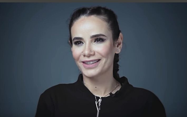 Айза Анохина