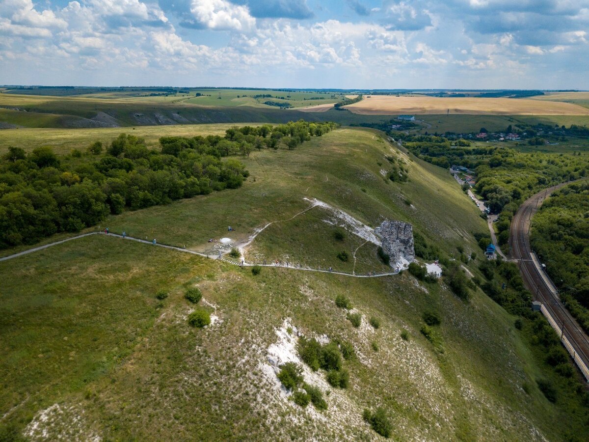 Фото: Успенский Дивногорский мужской монастырь (https://vk.com/divno36)