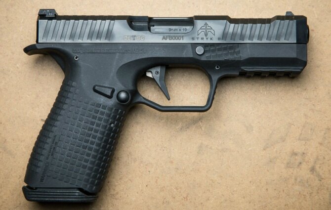 Пистолет STRYK B