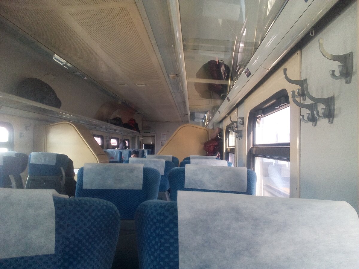 сидячий поезд москва петербург