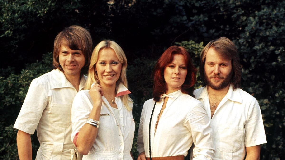 Аба группа. Группа ABBA. ABBA группа Певцы. Группа ABBA В молодости. Абба воссоединение 2021.