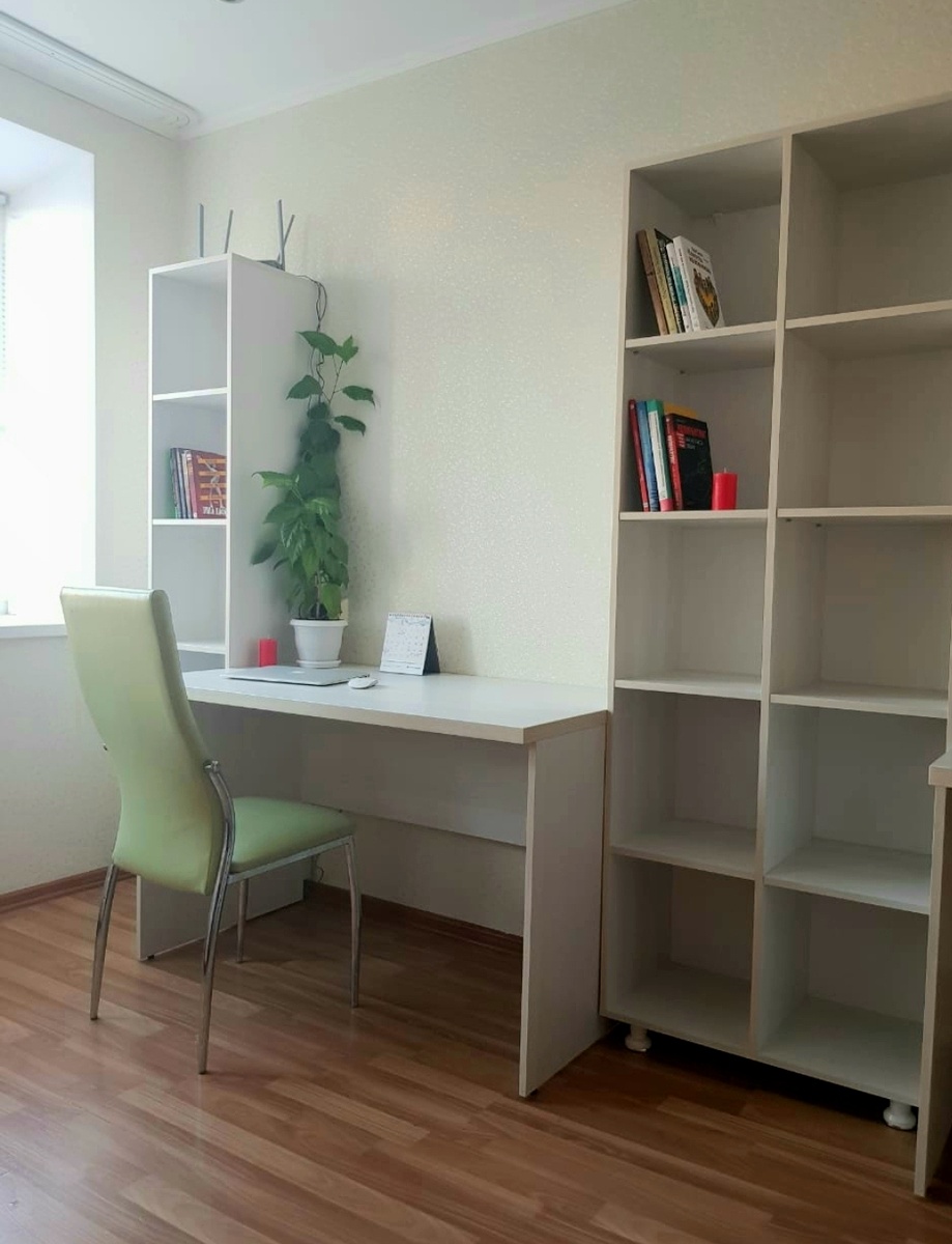 В нашей семье у каждого есть свое рабочее пространство